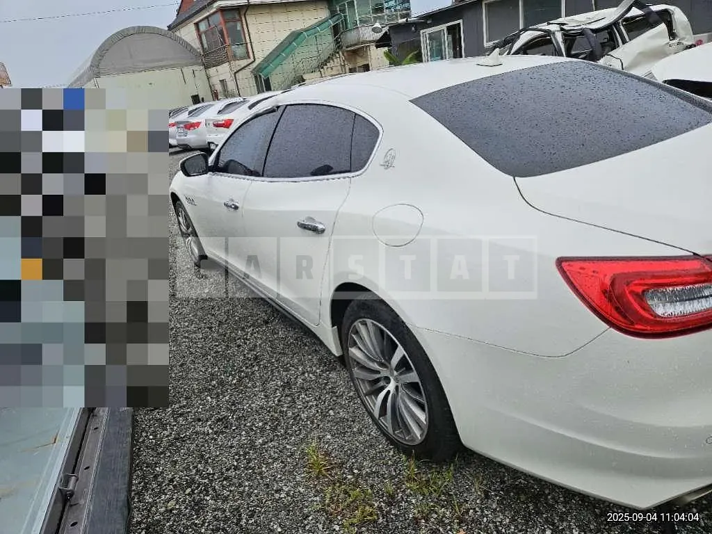 Photo 2 of 36: 2018 Maserati Quattroporte 350 — Korean insurance auction