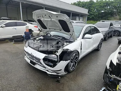 Photo 1 of 13: 2022 Hyundai IONIQ 6 — Korean insurance auction