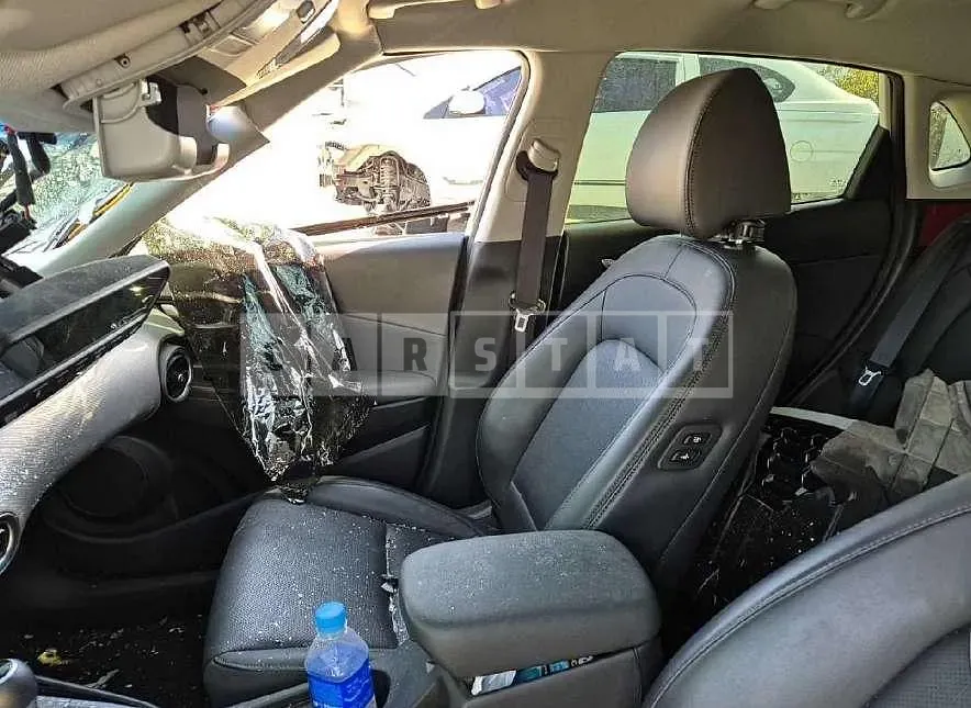 Photo 2 of 15: 2020 Hyundai Kona Hybrid — Korean insurance auction