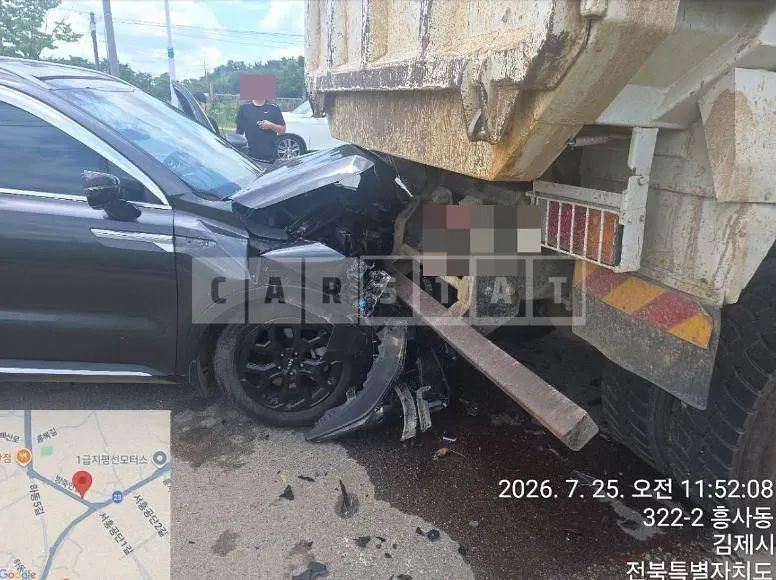 Photo 2 of 12: 2023 Kia Sorento Hybrid — Korean insurance auction