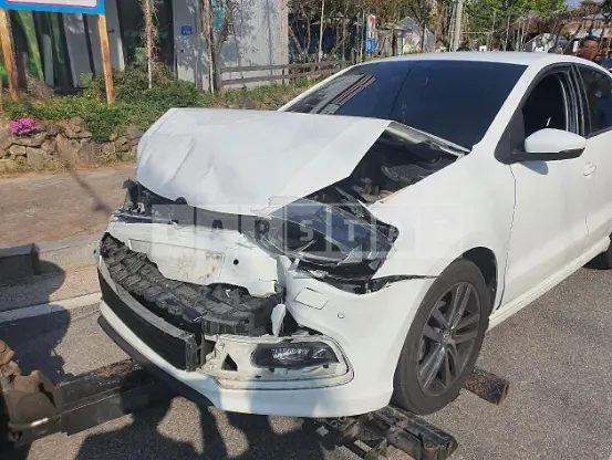 Photo 2 of 3: 2016 Volkswagen Polo 5 FL 1.4 TDI BMT, VIN WVWZZZ6RZGY016828 — Korean insurance auction