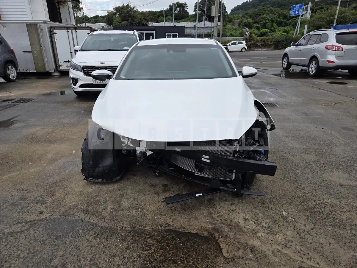 Photo 2 of 11: 2022 Kia Kz — Korean insurance auction