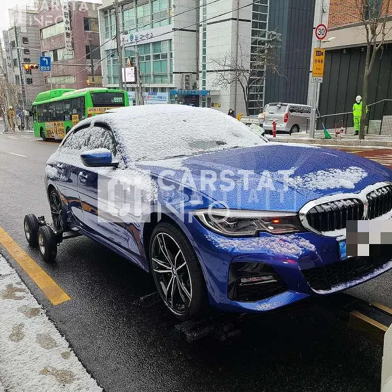 Photo 2 of 27: 2020 BMW 330e, VIN WBA5P7103LFJ91873 — Korean insurance auction