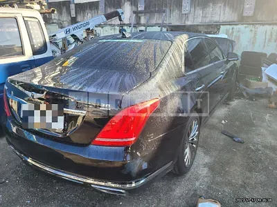Photo 1 of 9: 2016 Genesis EQ900 3.8 — Korean insurance auction