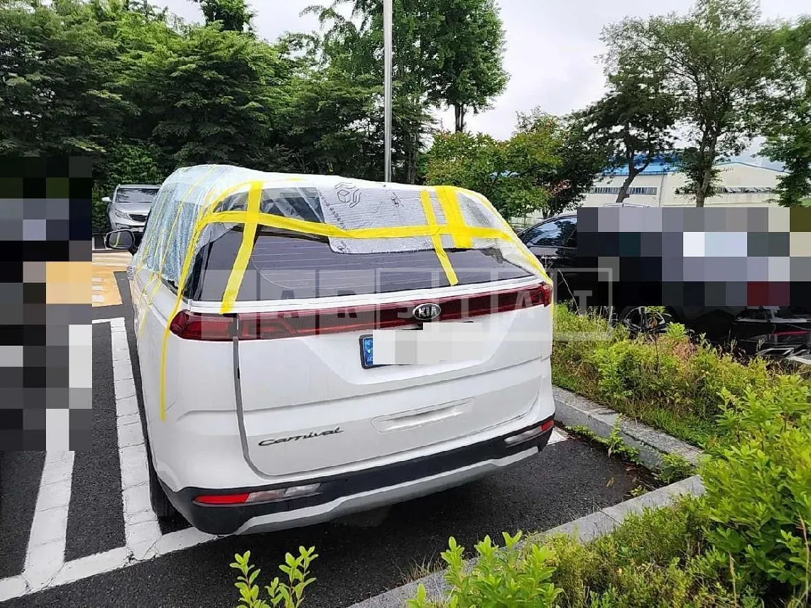 Photo 2 of 9: 2020 Kia Carnival 2.2, VIN KNANB81BBMS039018 — Korean insurance auction