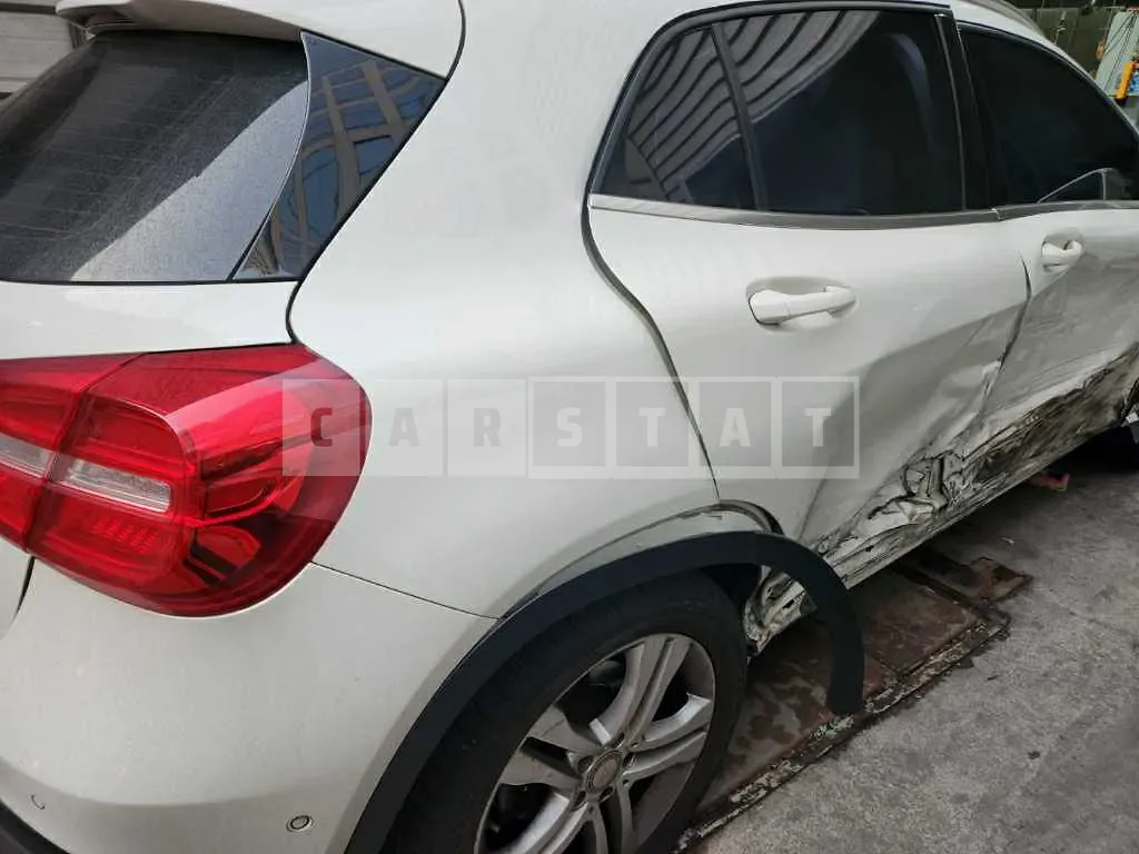 Photo 2 of 17: 2015 Mercedes-Benz GLA200 CDI, VIN WDCTG0JB7FJ029419 — Korean insurance auction