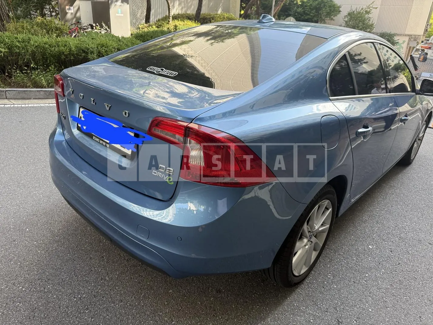 Photo 3 of 3: 2015 Volvo S60 D2, VIN YV1FS84BBF2362200 — Korean insurance auction