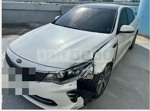 Photo 2 of 6: 2016 Kia K5 — Korean insurance auction