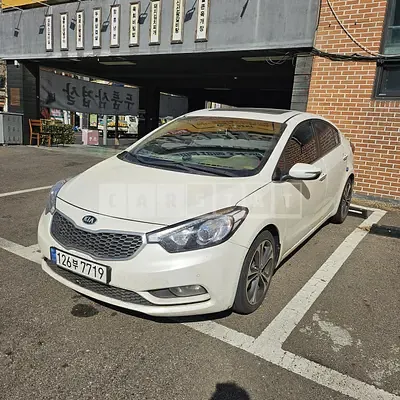 Photo 1 of 6: 2015 Kia K3 1.6 — Korean insurance auction