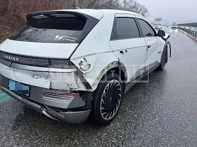 Photo 1 of 5: 2021 Hyundai IONIQ 5 — Korean insurance auction