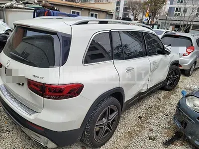 2021 Mercedes-Benz GLB250 4MATIC