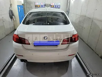 Photo 1 of 16: 2015 BMW 520d, VIN WBA5E5105FG055768 — Korean insurance auction