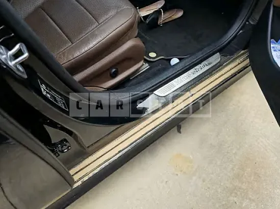 Photo 2 of 16: 2017 Mercedes-Benz E350d — Korean insurance auction