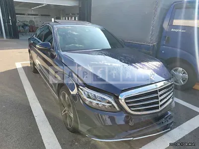 Photo 1 of 45: 2019 Mercedes-Benz C220d 4Matic, VIN WDDWF1FB3KR473855 — Korean insurance auction