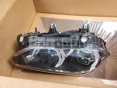Photo 1 of 12: 2021 BMW (parts) X4 xDrive20i Headlamp — Korean insurance auction