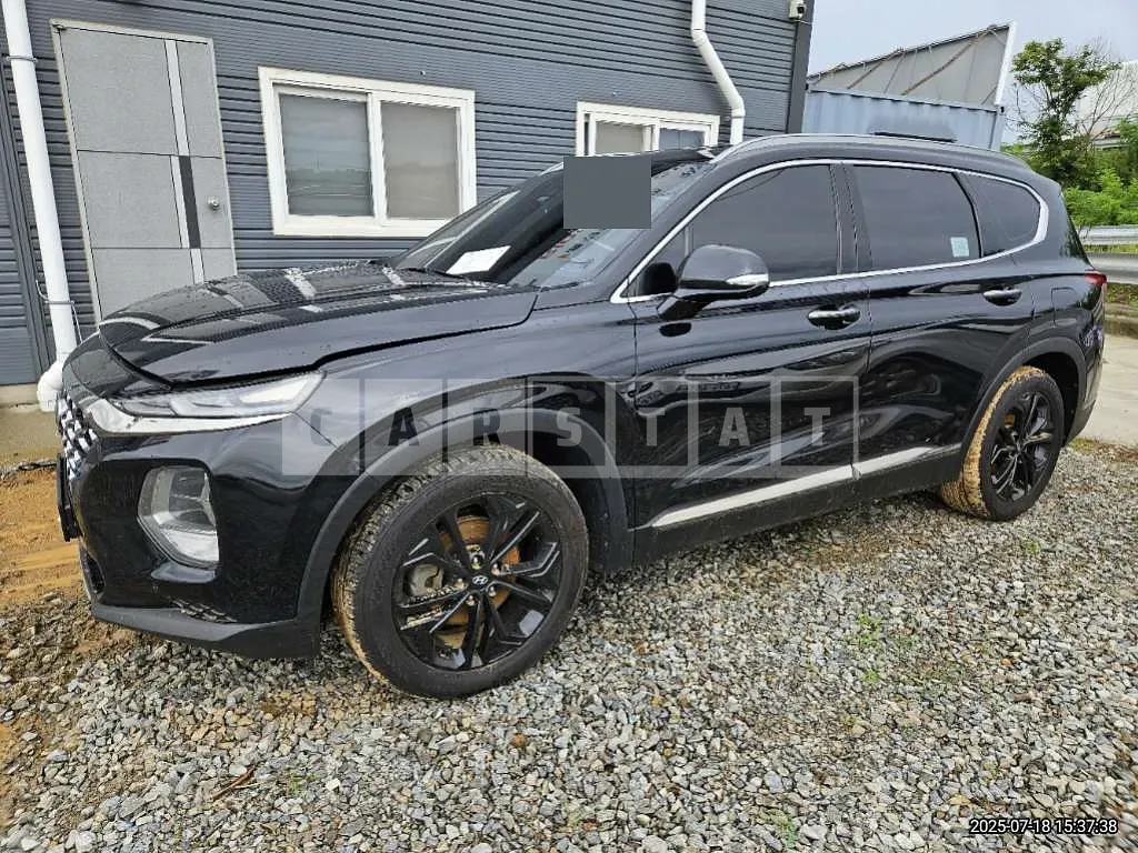 Photo 2 of 24: 2018 Hyundai Santa Fe TM 4WD — Korean insurance auction