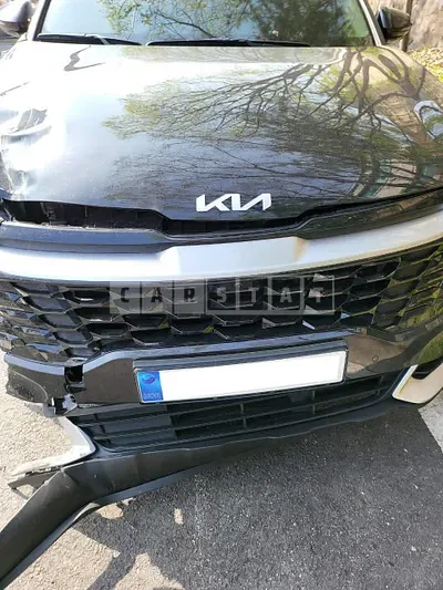 Photo 1 of 4: 2023 Kia Sportage Hybrid, VIN KNAPV81GBRK132224 — Korean insurance auction