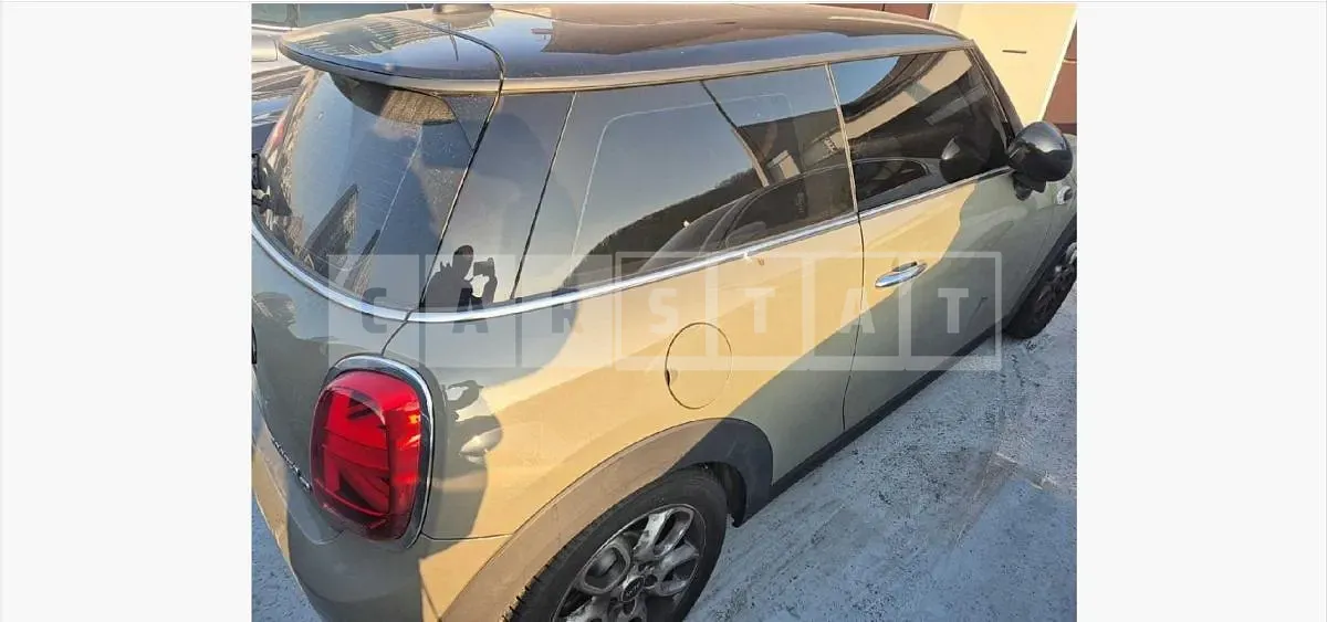 Photo 2 of 30: 2019 MINI Cooper D — Korean insurance auction