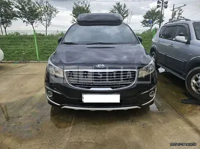 Photo 1 of 40: 2018 Kia Carnival High Limousine — Korean insurance auction