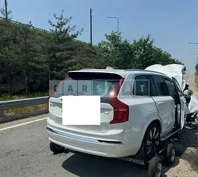 Photo 1 of 10: 2024 Volvo XC90 T8 AWD — Korean insurance auction