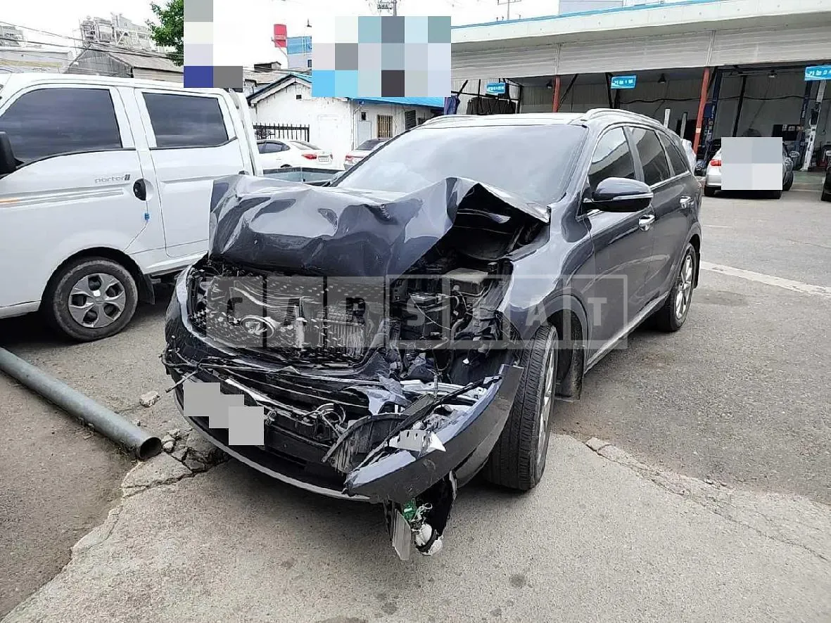 Photo 2 of 20: 2014 Kia Sorento, VIN KNAPK81BBFA017698 — Korean insurance auction