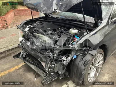Photo 1 of 17: 2023 Lexus ES300h, VIN JTHBA1C14P2016196 — Korean insurance auction