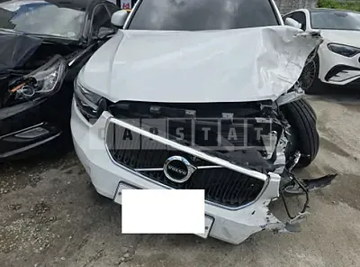 Photo 1 of 37: 2020 Volvo XC40T4 AWD — Korean insurance auction