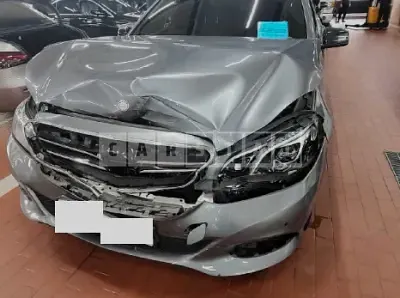 Photo 1 of 9: 2016 Mercedes-Benz E220 BlueTec, VIN WDDHF0AB9GB286808 — Korean insurance auction
