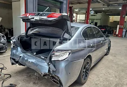 Photo 2 of 20: 2018 BMW 520d, VIN WBAJC3100JDA33232 — Korean insurance auction