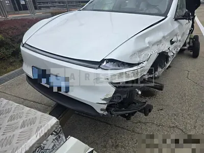 Photo 1 of 20: 2025 Tesla Model Y Long Range — Korean insurance auction
