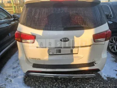 Photo 1 of 17: 2015 Kia Carnivals — Korean insurance auction