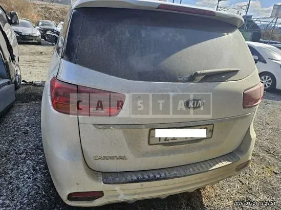 Photo 2 of 11: 2019 Kia Carnival, VIN KNAME81ABKS506776 — Korean insurance auction