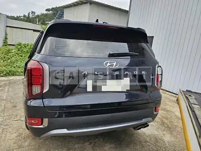 Photo 1 of 7: 2019 Hyundai Palisade 2. (4WD) — Korean insurance auction