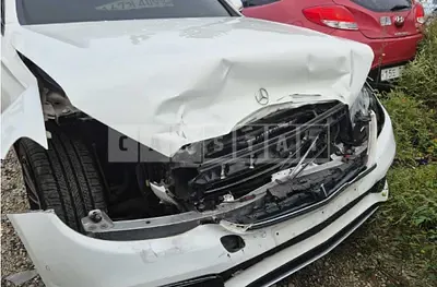 Photo 1 of 16: 2019 Mercedes-Benz E 300 4Matic — Korean insurance auction