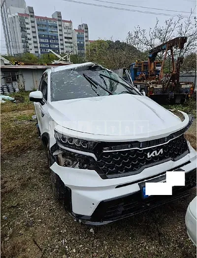 Photo 1 of 30: 2023 Kia Sorento — Korean insurance auction