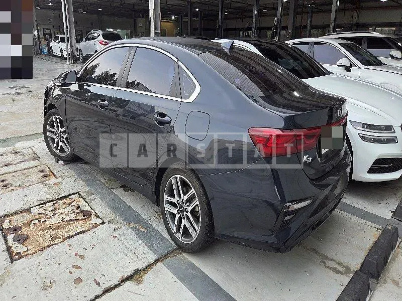 Photo 2 of 48: 2018 Kia Kz — Korean insurance auction