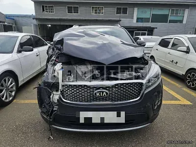 Photo 1 of 18: 2016 Kia Sorento — Korean insurance auction