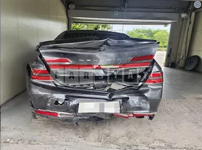 Photo 1 of 11: 2019 Genesis G90 5.0 — Korean insurance auction