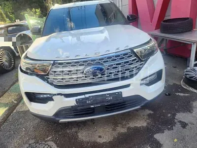 Photo 1 of 31: 2022 Ford Explorer 2.3L — Korean insurance auction