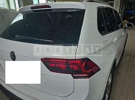 Photo 2 of 15: 2018 Volkswagen Tiguan 2.0 TDI — Korean insurance auction