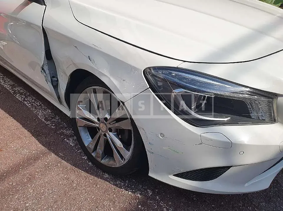 Photo 2 of 28: 2016 Mercedes-Benz CLA200 d — Korean insurance auction