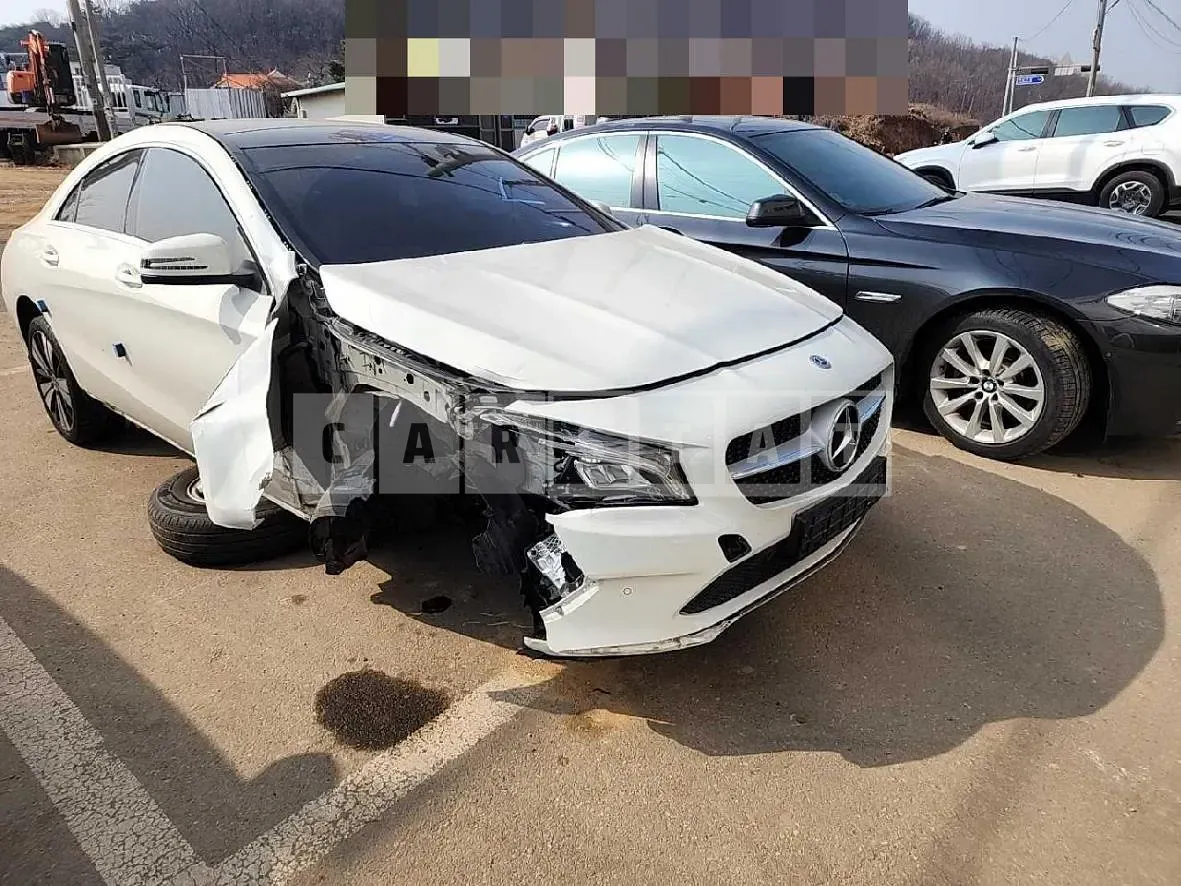 Photo 2 of 18: 2018 Mercedes-Benz CLA250 4Matic — Korean insurance auction
