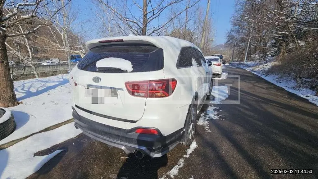 Photo 2 of 26: 2015 Kia Sorento — Korean insurance auction
