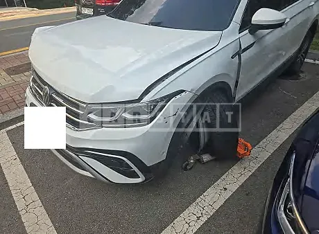 Photo 2 of 15: 2023 Volkswagen Tiguan Allspace — Korean insurance auction