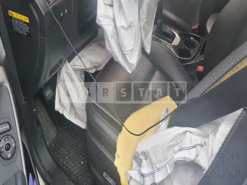 Photo 2 of 4: 2015 Hyundai Santa Fe 2.0, VIN KMHSW81UBGU621320 — Korean insurance auction