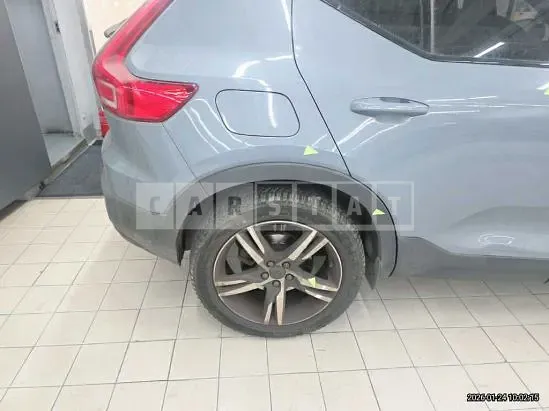 Photo 2 of 42: 2022 Volvo XC40 B4 AWD, VIN YV1XZK92CN2743197 — Korean insurance auction