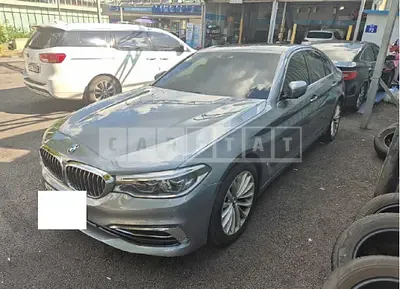 Photo 1 of 18: 2019 BMW 520d Luxury — Korean insurance auction