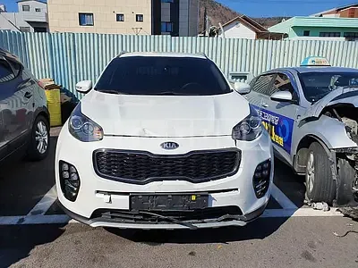 Photo 1 of 26: 2018 Kia Sportage, VIN KNAPM813BJK496205 — Korean insurance auction