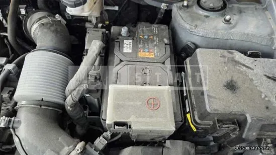 Photo 2 of 18: 2021 Hyundai Tucson, VIN KMHJB81BGMU004842 — Korean insurance auction