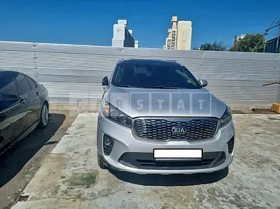 Photo 1 of 13: 2018 Kia Sorento, VIN KNAPG81ABJA392708 — Korean insurance auction
